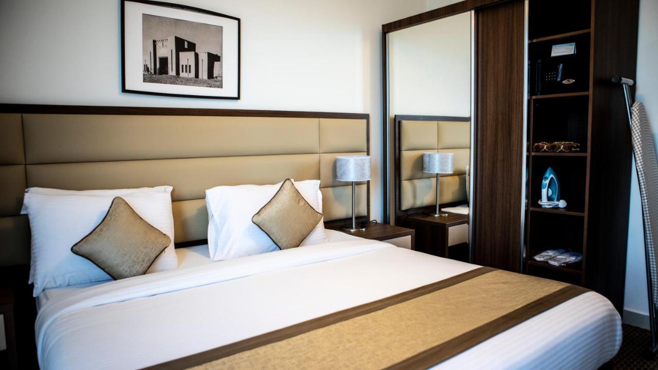 เลเวลส์ ทาวเวอร์ เฟอร์นิช อพาร์ตเมนต์ Hotel Kuwait City ภายนอก รูปภาพ