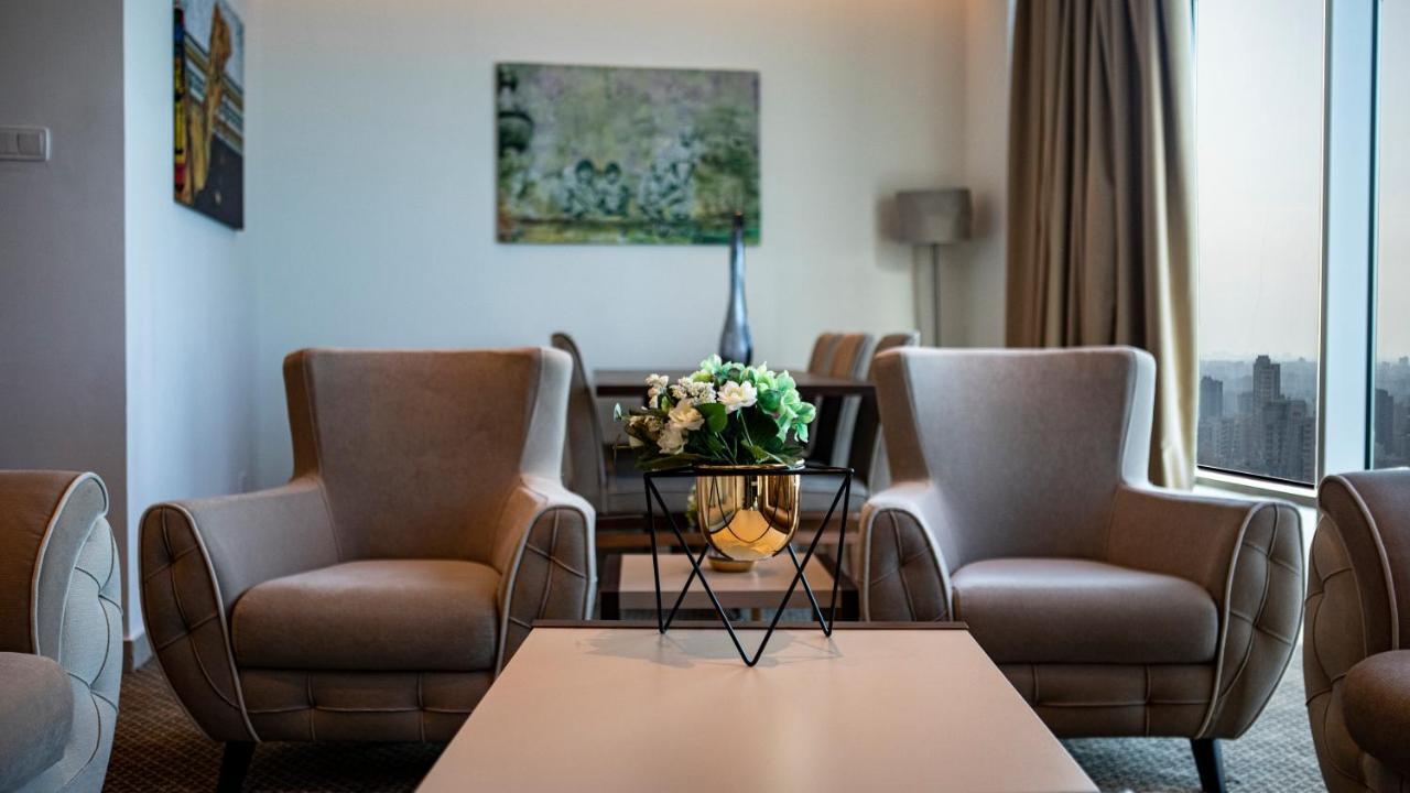 เลเวลส์ ทาวเวอร์ เฟอร์นิช อพาร์ตเมนต์ Hotel Kuwait City ภายนอก รูปภาพ