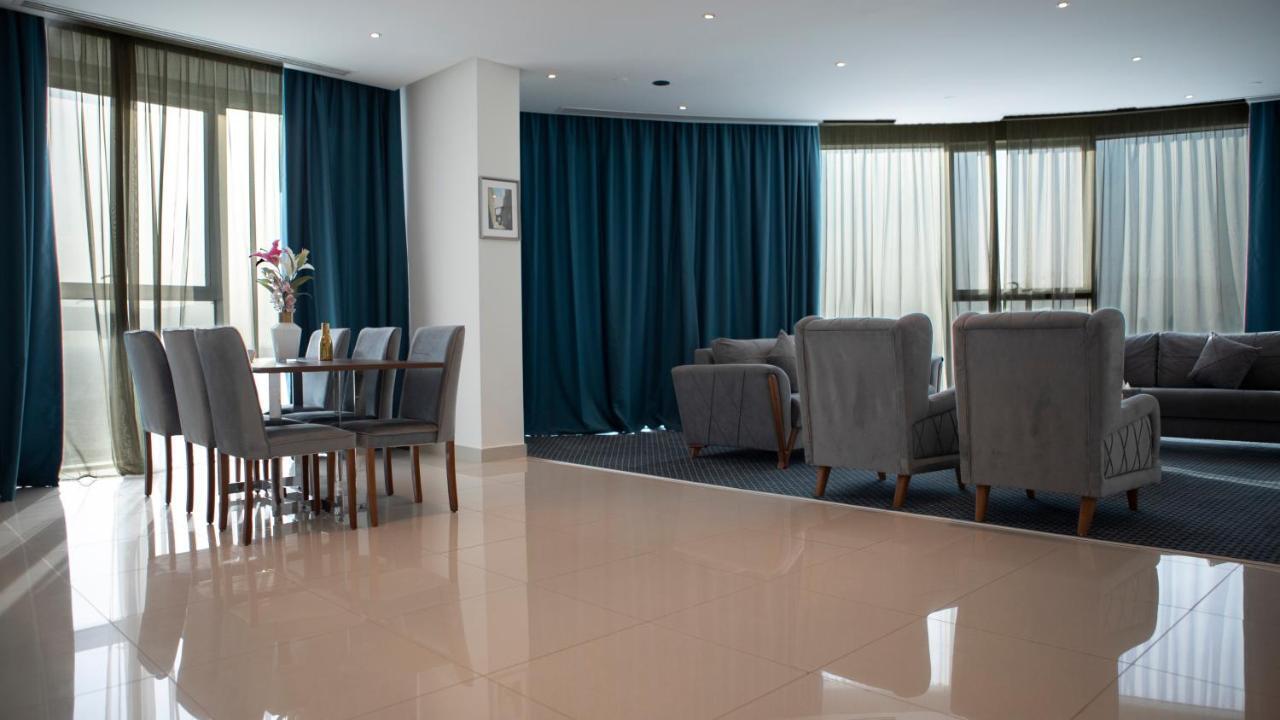 เลเวลส์ ทาวเวอร์ เฟอร์นิช อพาร์ตเมนต์ Hotel Kuwait City ภายนอก รูปภาพ